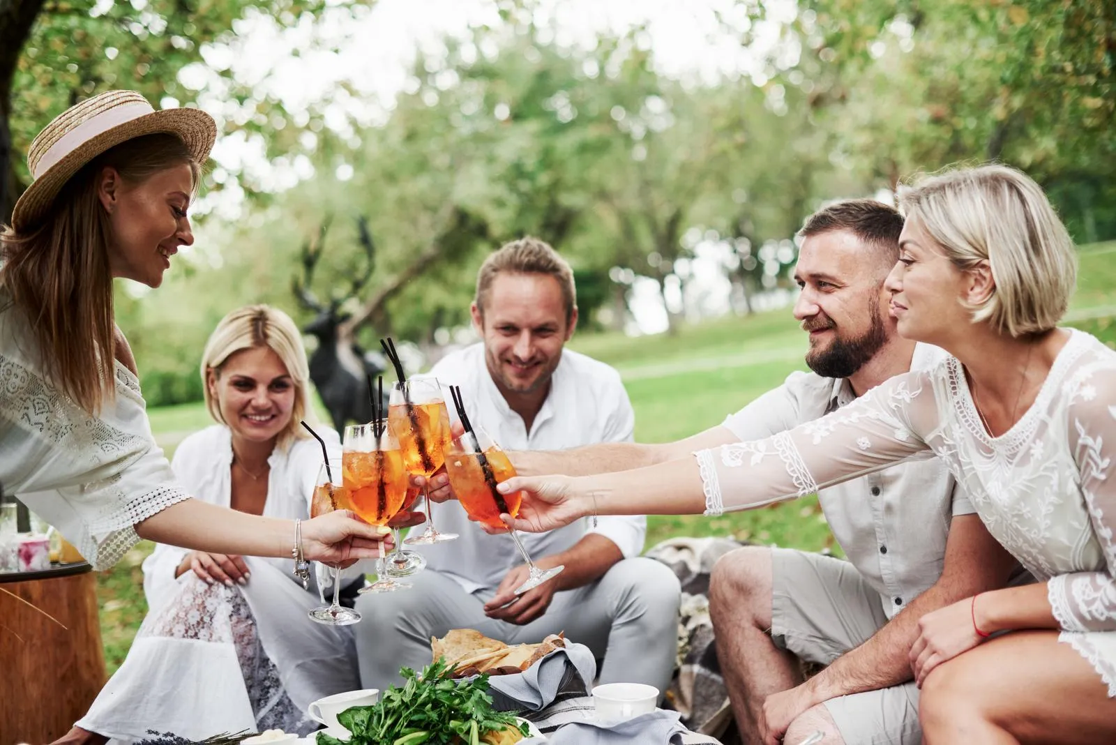 Hosting in the Hamptons? Make Sure Your Wardrobe Is Ready to Entertain